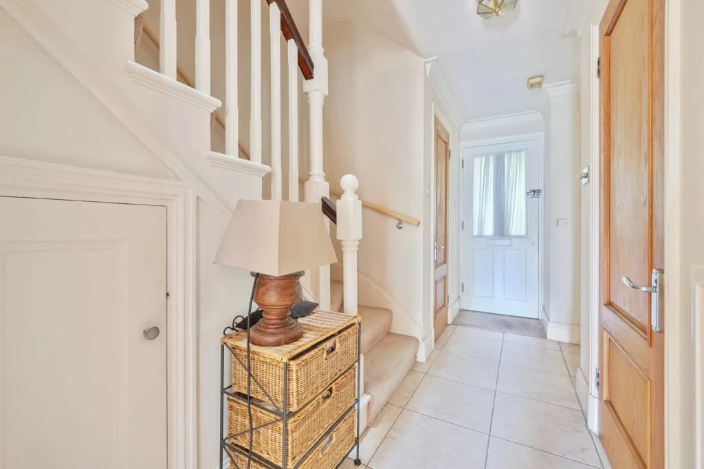 4 bedroom terraced house for rent
