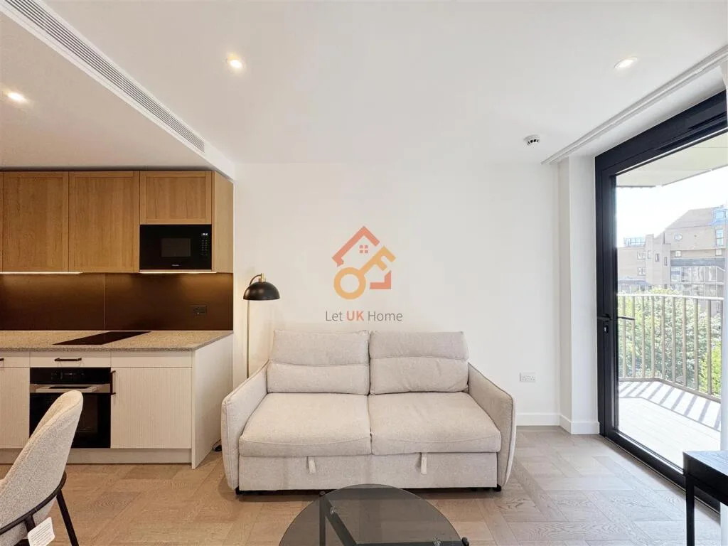 Studio flat for rent