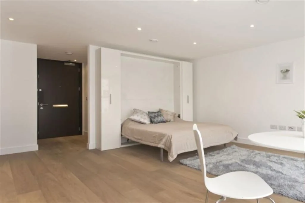 Studio apartment for rent