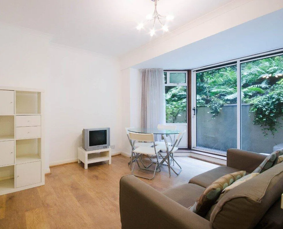 2 bedroom flat for rent
