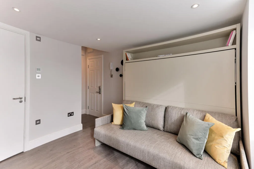 Studio flat for rent