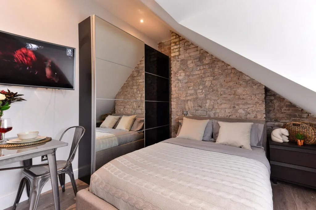 Studio flat for rent