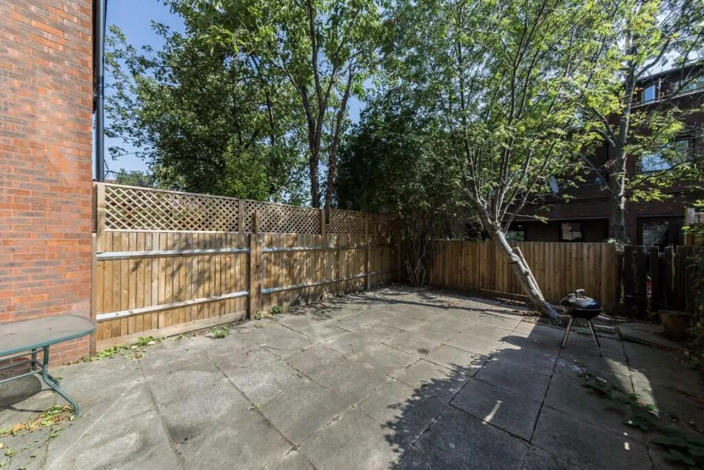 3 bedroom flat for rent