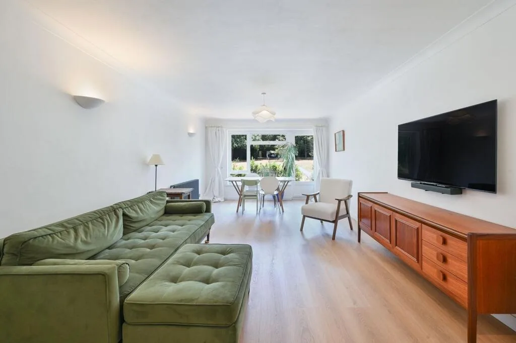 2 bedroom flat for rent