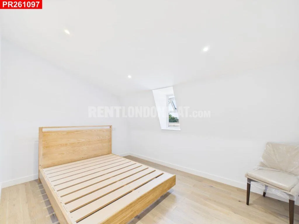 3 bedroom flat for rent