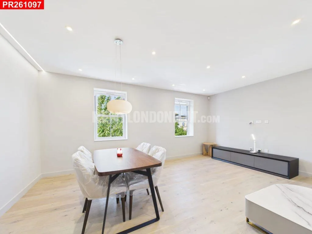 3 bedroom flat for rent
