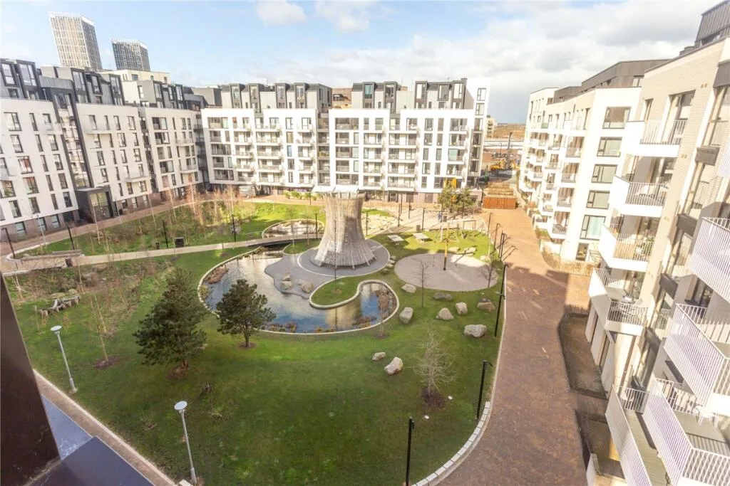 3 bedroom flat for rent