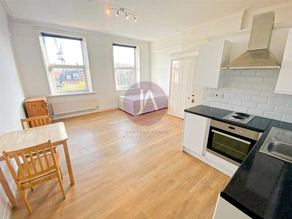 Studio apartment for rent