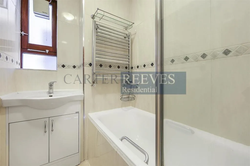 4 bedroom apartment for rent