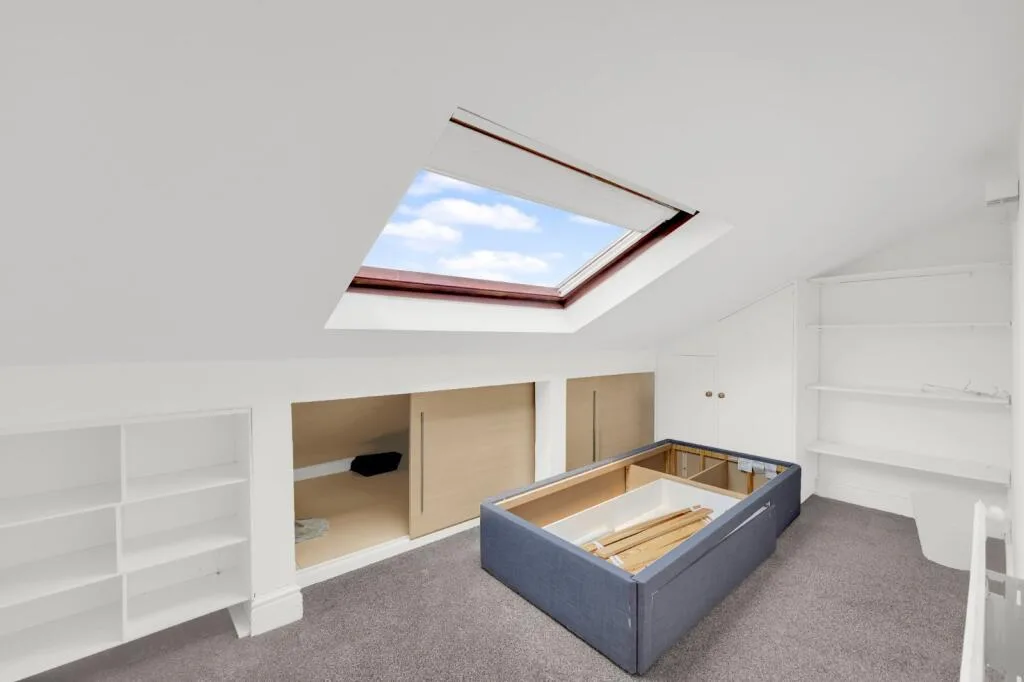 2 bedroom house for rent