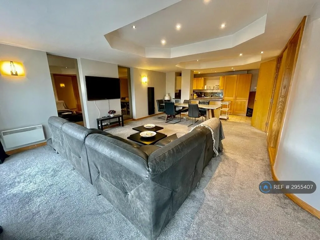 3 bedroom flat for rent