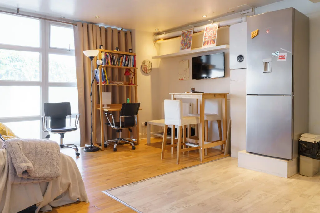 Studio flat for rent