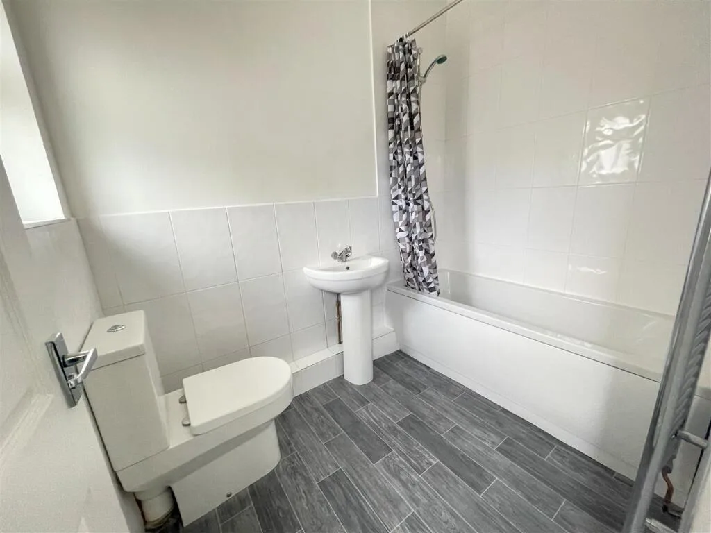 2 bedroom property for rent