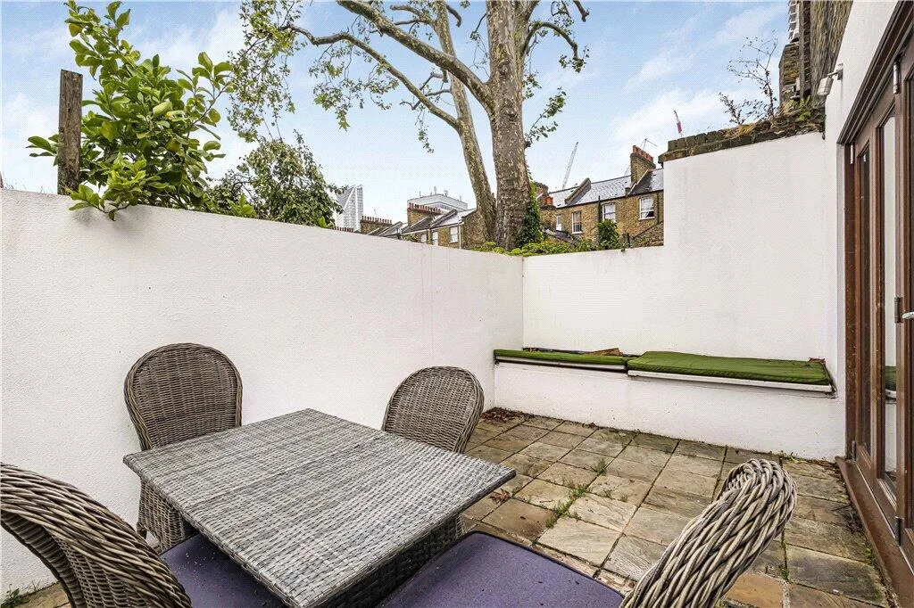 3 bedroom apartment for rent