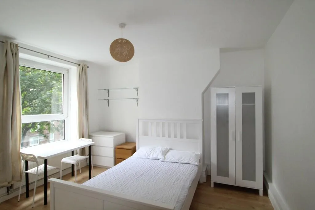 3 bedroom flat for rent