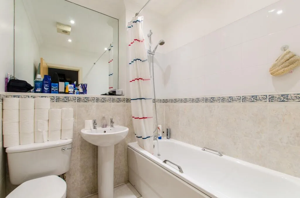 2 bedroom flat for rent