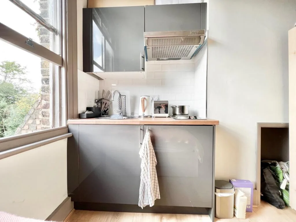 Studio flat for rent