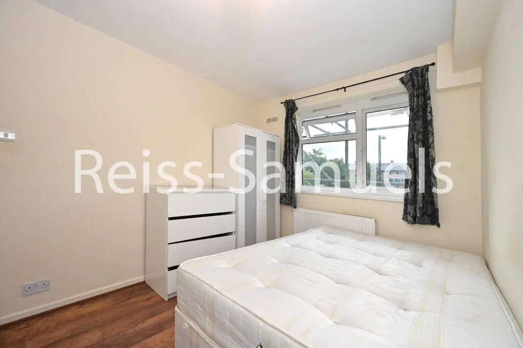 4 bedroom maisonette for rent
