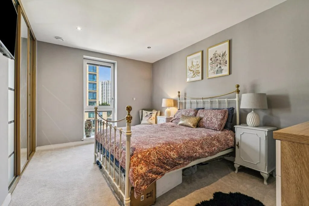 3 bedroom flat for rent
