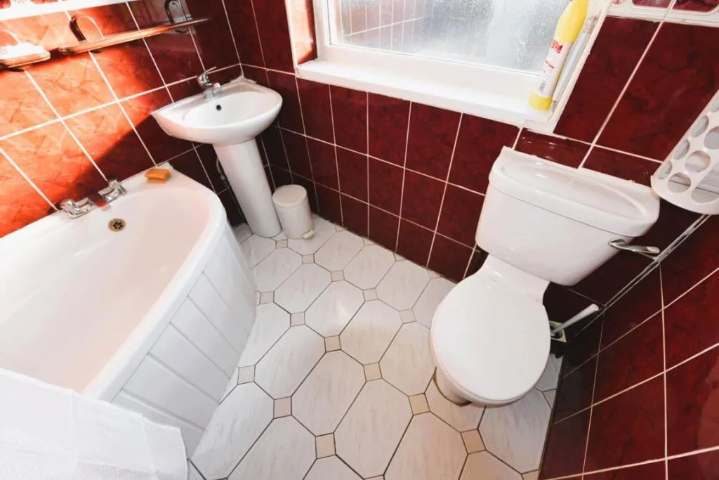 2 bedroom house for rent