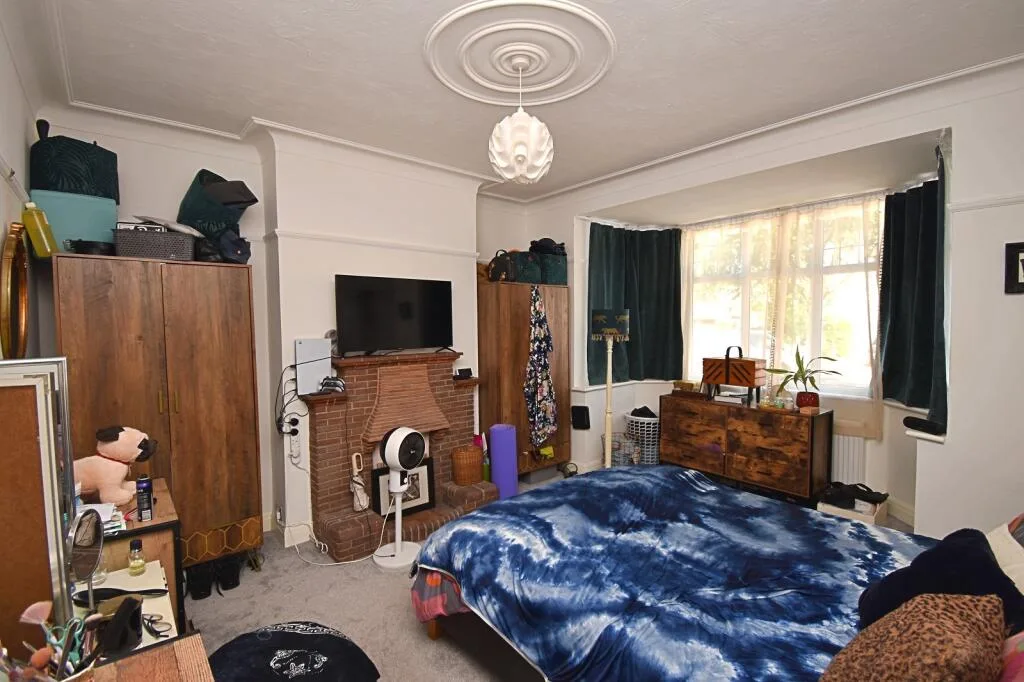 1 bedroom ground floor flat for rent