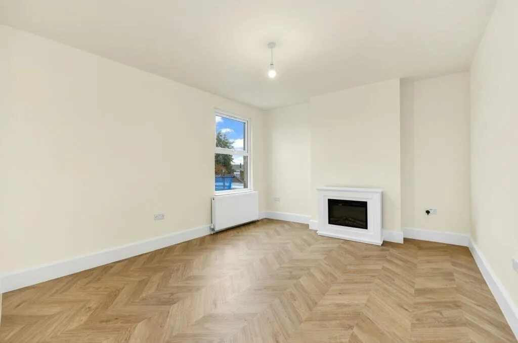 4 bedroom apartment for rent