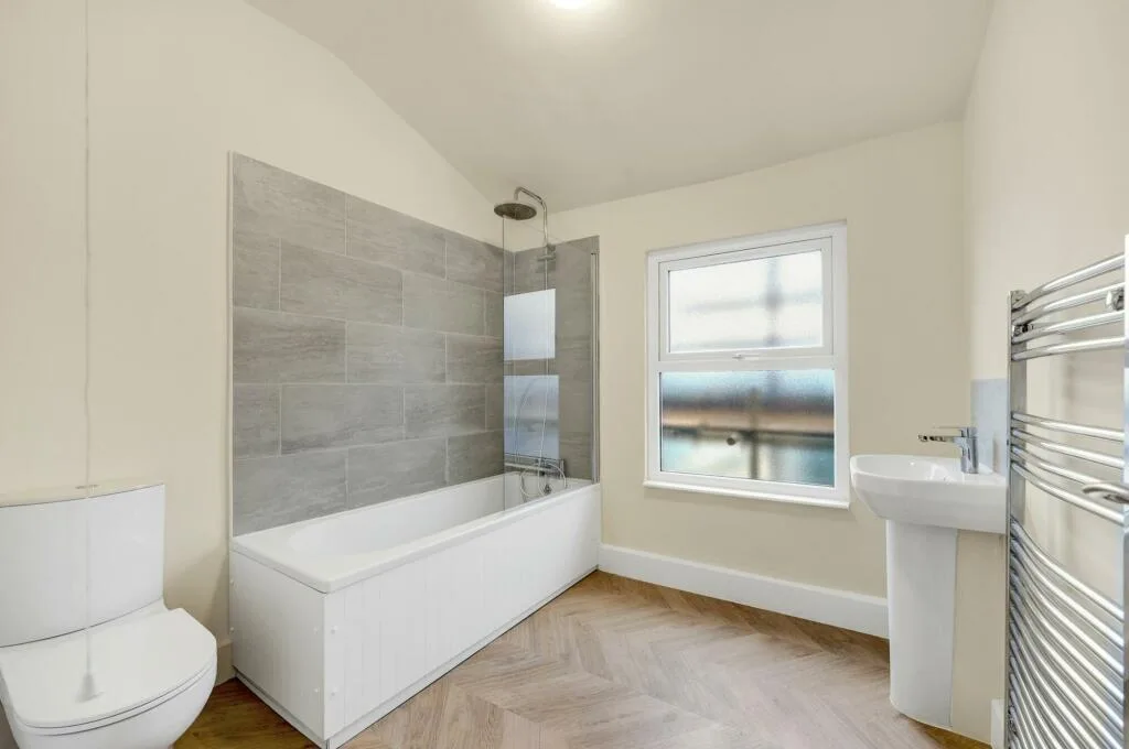 4 bedroom apartment for rent