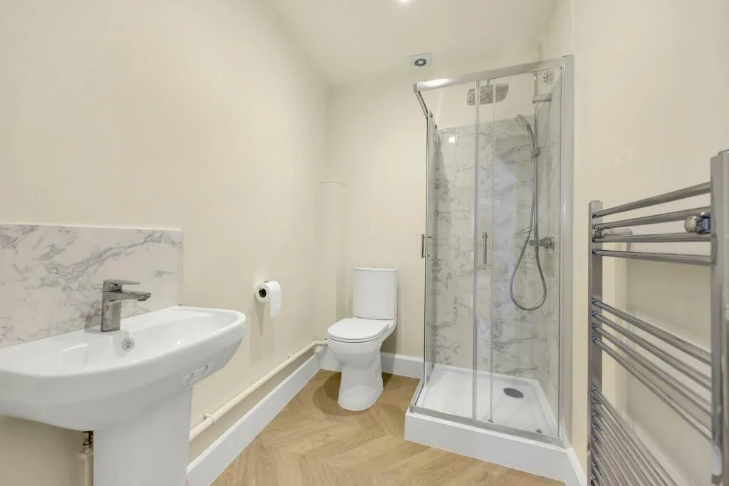 4 bedroom apartment for rent