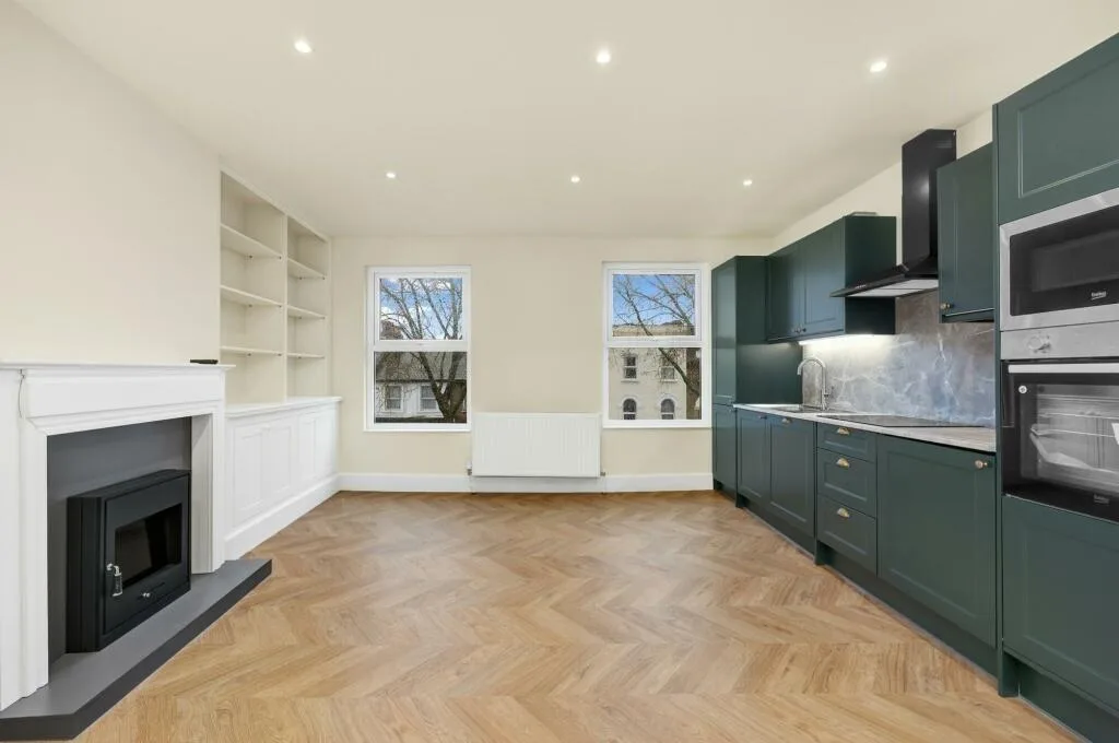 4 bedroom apartment for rent