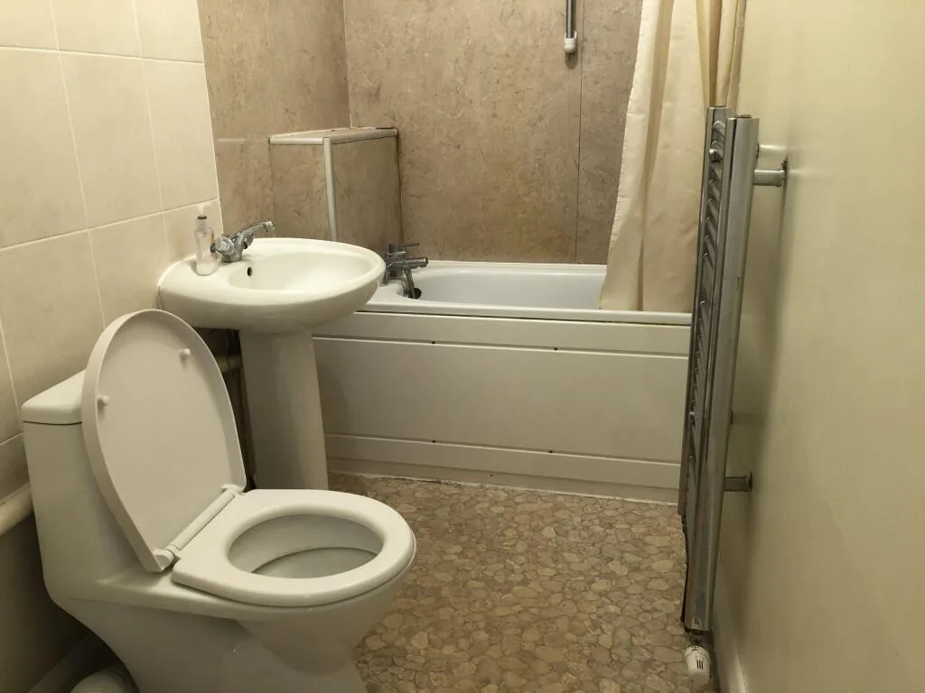 4 bedroom flat for rent