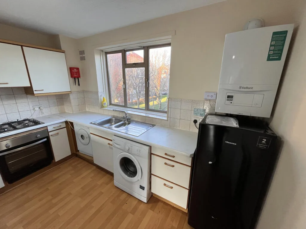 3 bedroom flat for rent