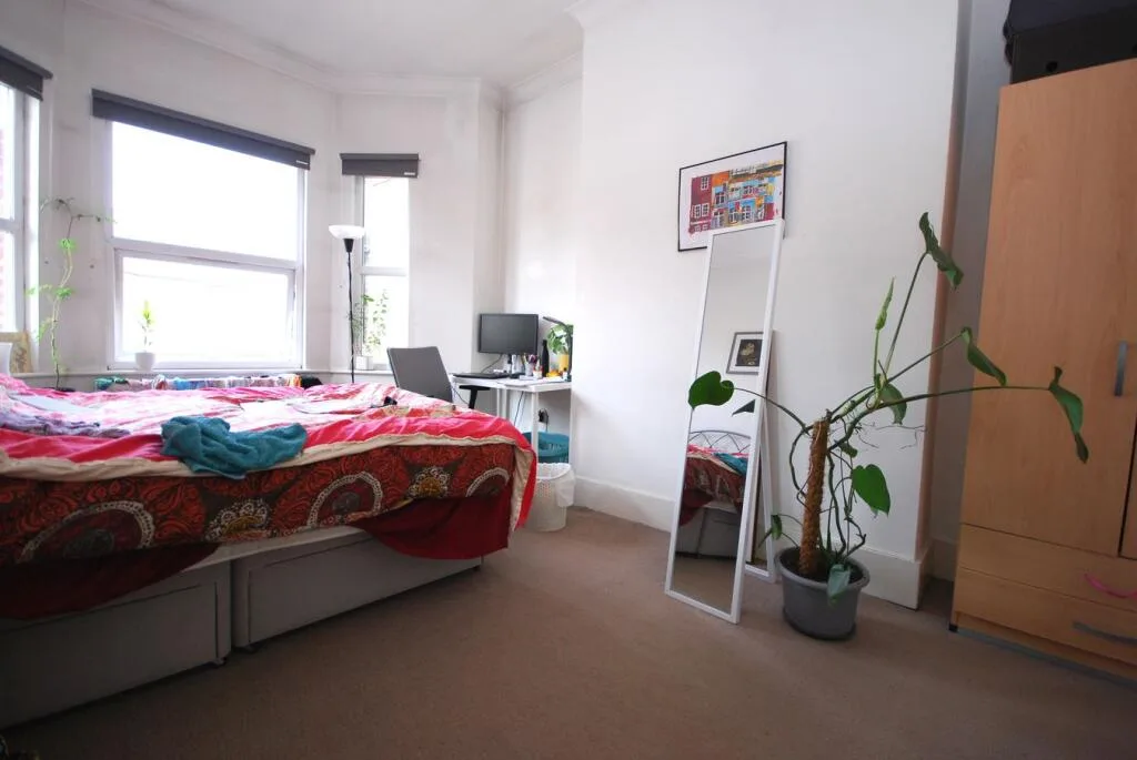 3 bedroom apartment for rent
