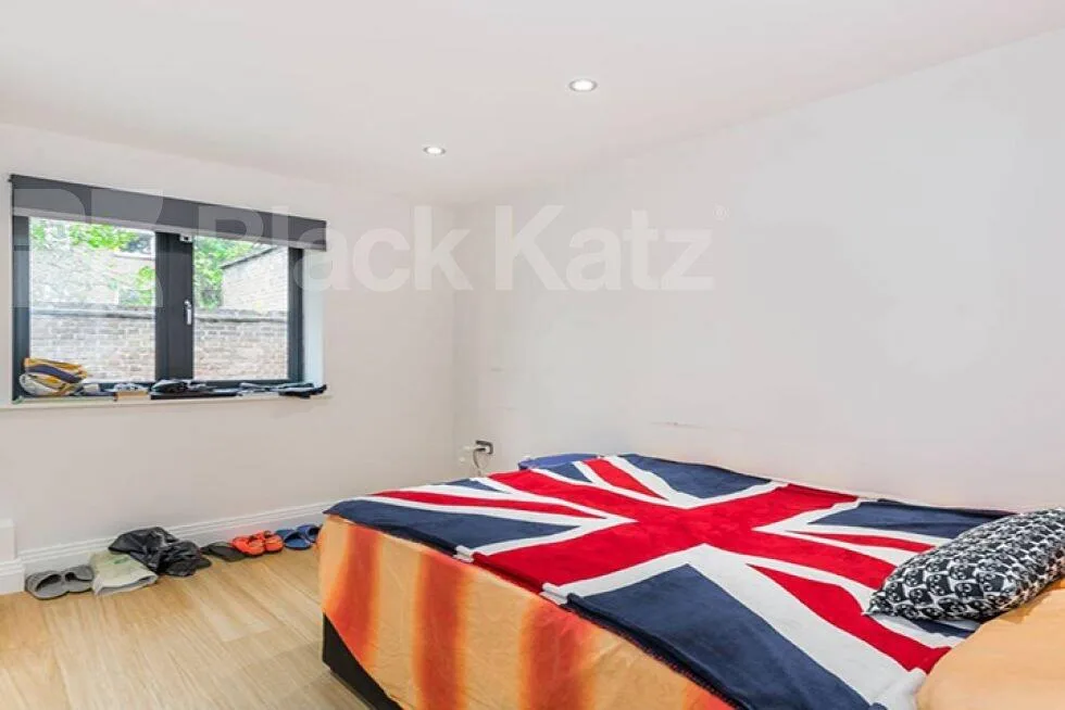 4 bedroom flat for rent