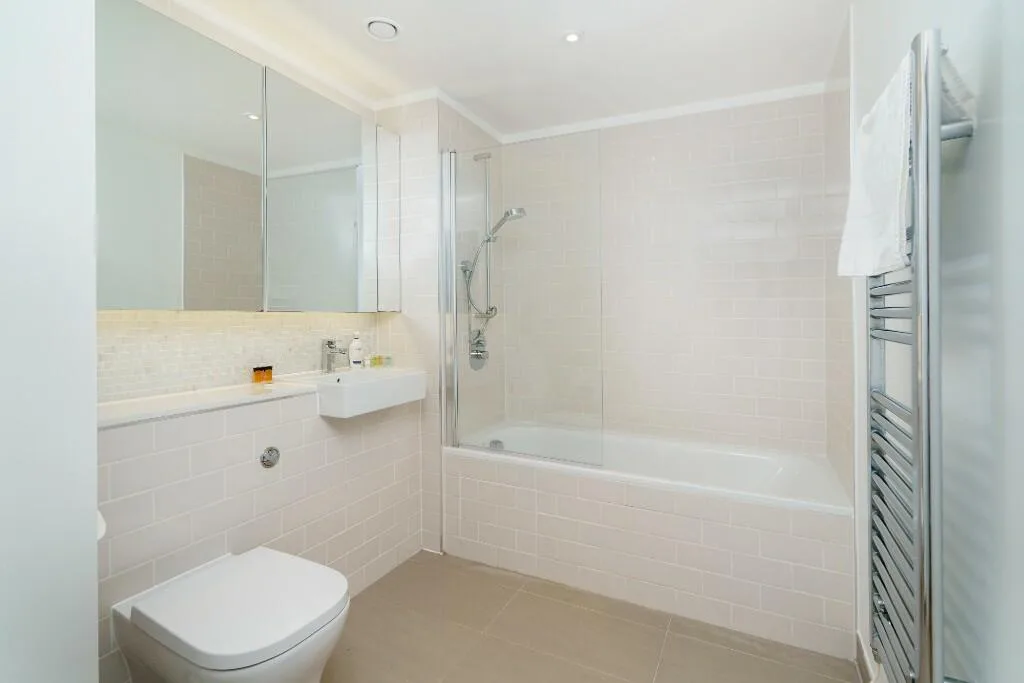 3 bedroom flat for rent