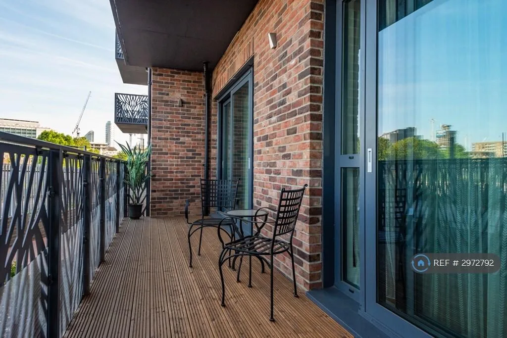 3 bedroom flat for rent