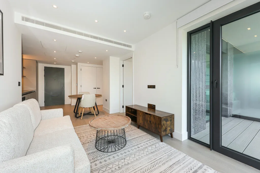1 bedroom apartment for rent