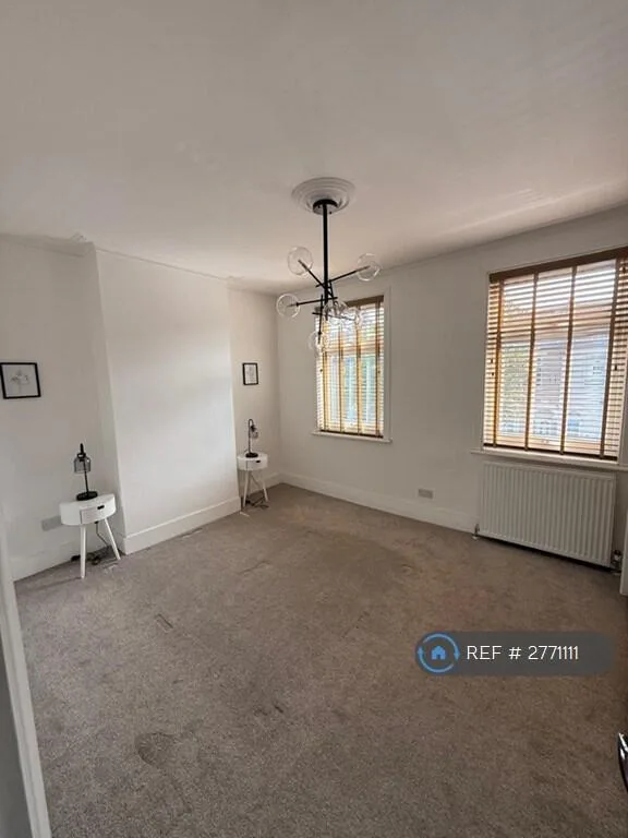 2 bedroom terraced house for rent