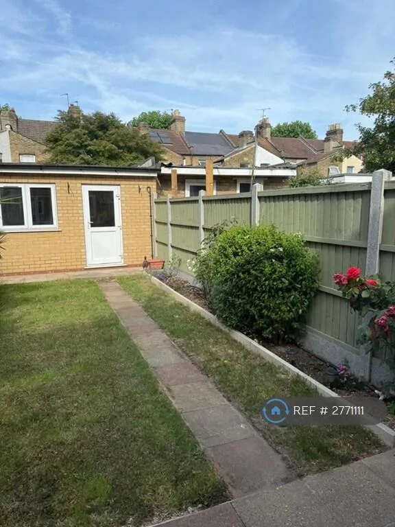 2 bedroom terraced house for rent