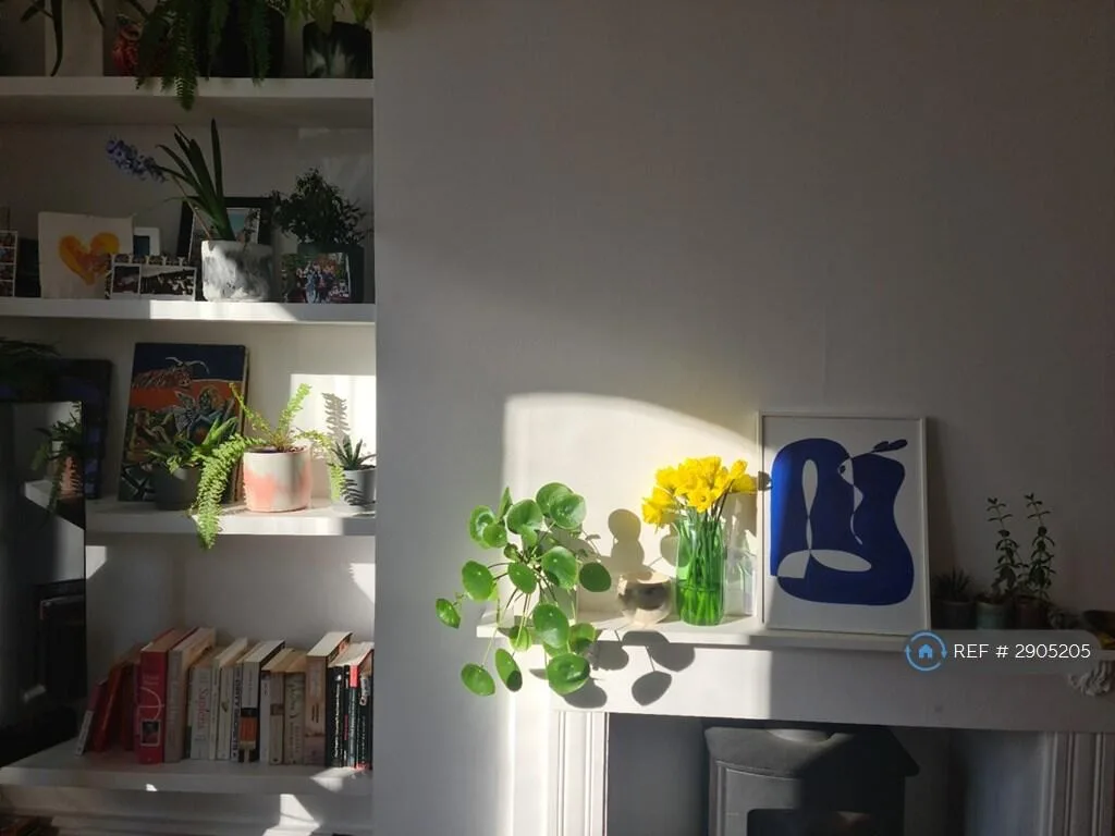 1 bedroom maisonette for rent