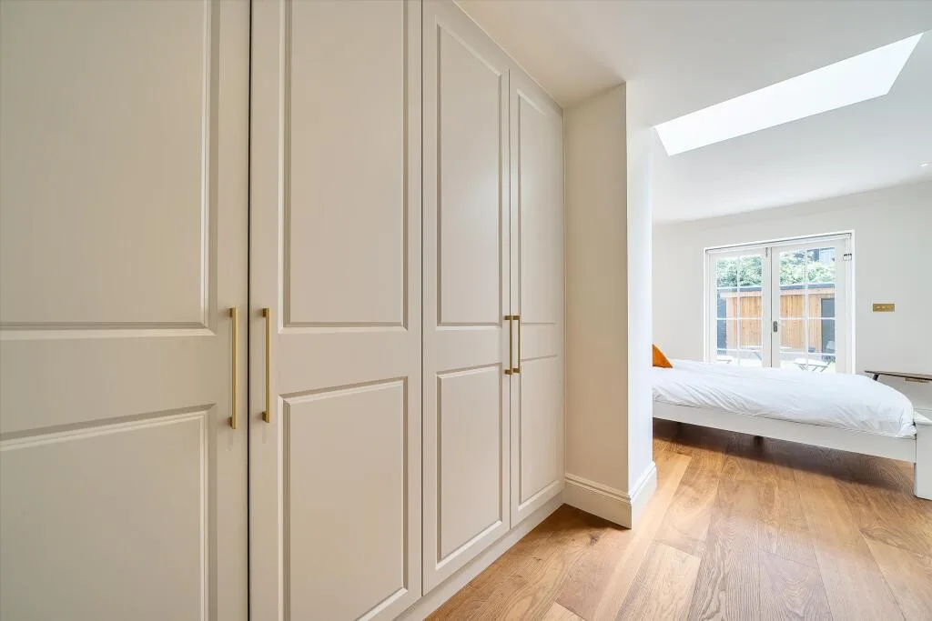 2 bedroom detached house for rent