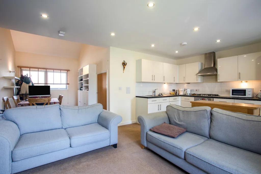 2 bedroom duplex for rent