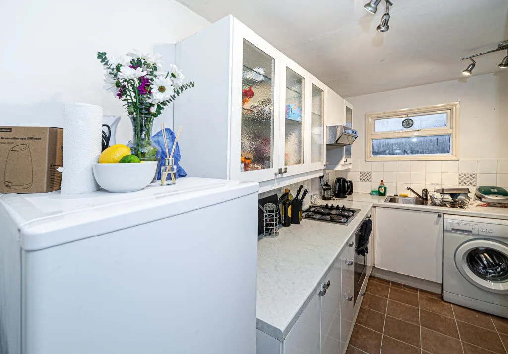 1 bedroom maisonette for rent
