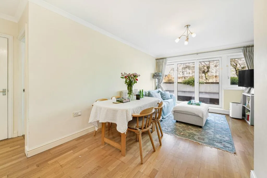 1 bedroom flat for rent