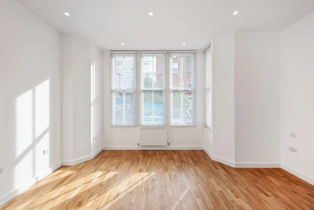 Ground floor studio flat for rent