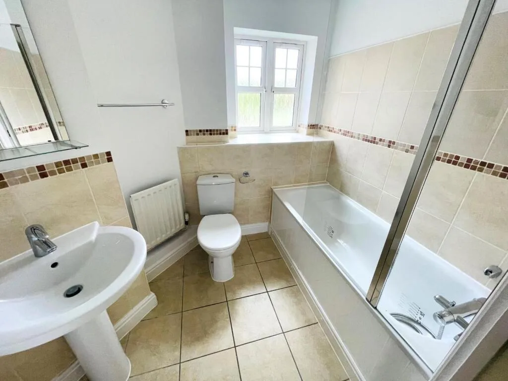 2 bedroom flat for rent