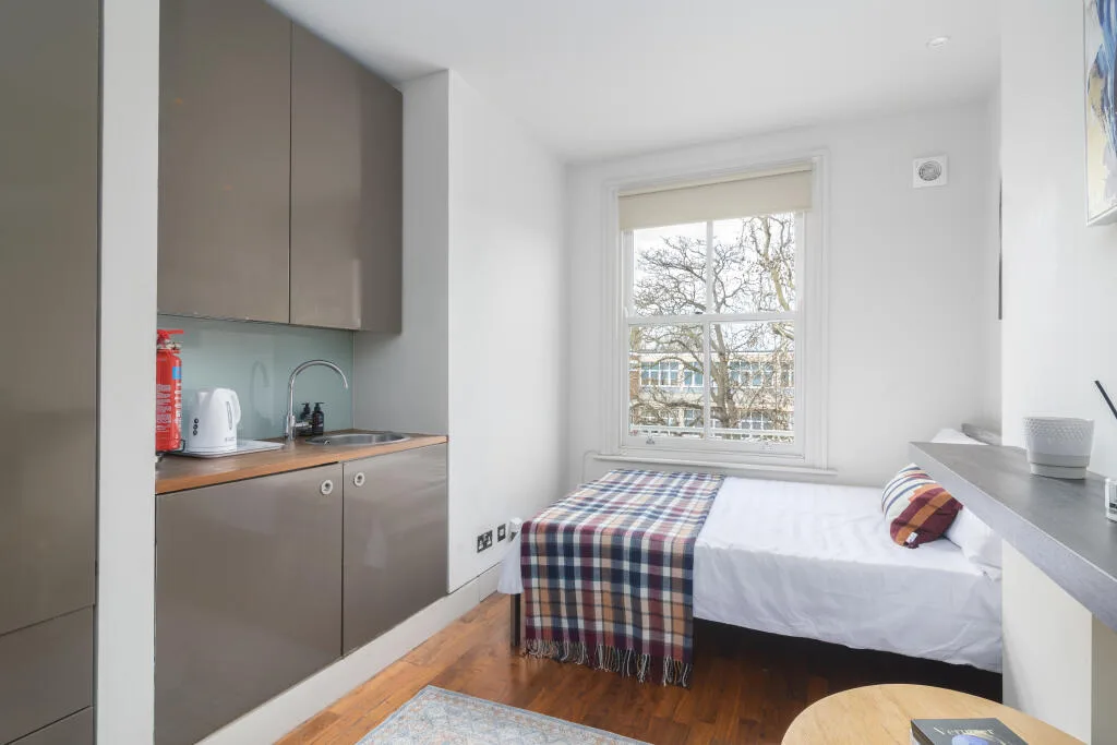 Studio flat for rent