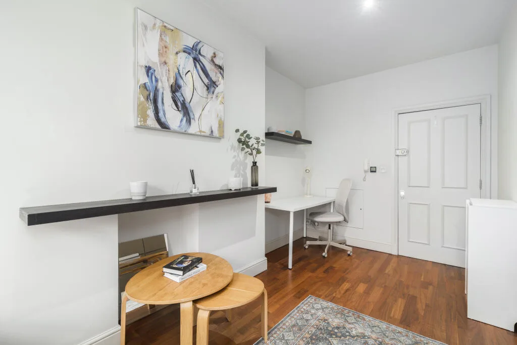 Studio flat for rent