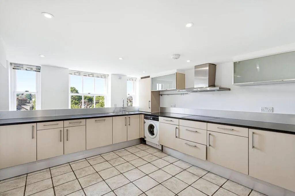 3 bedroom duplex for rent