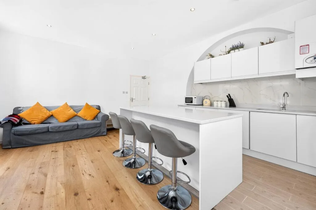 2 bedroom flat for rent
