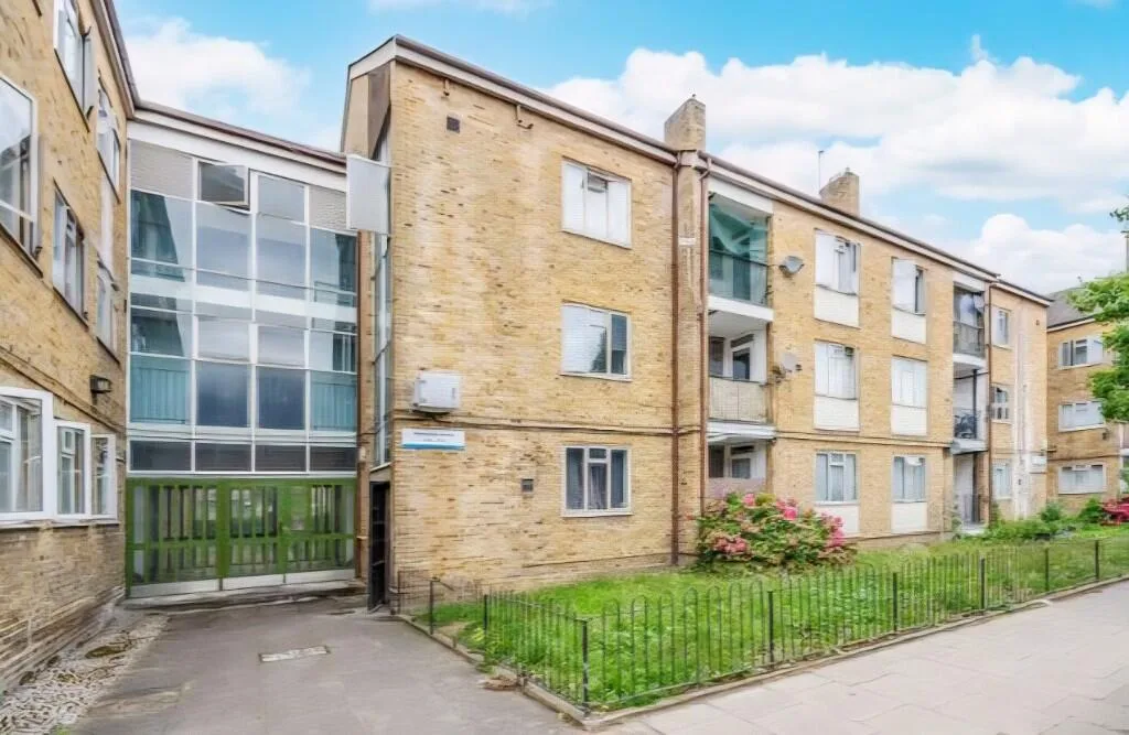 3 bedroom flat for rent